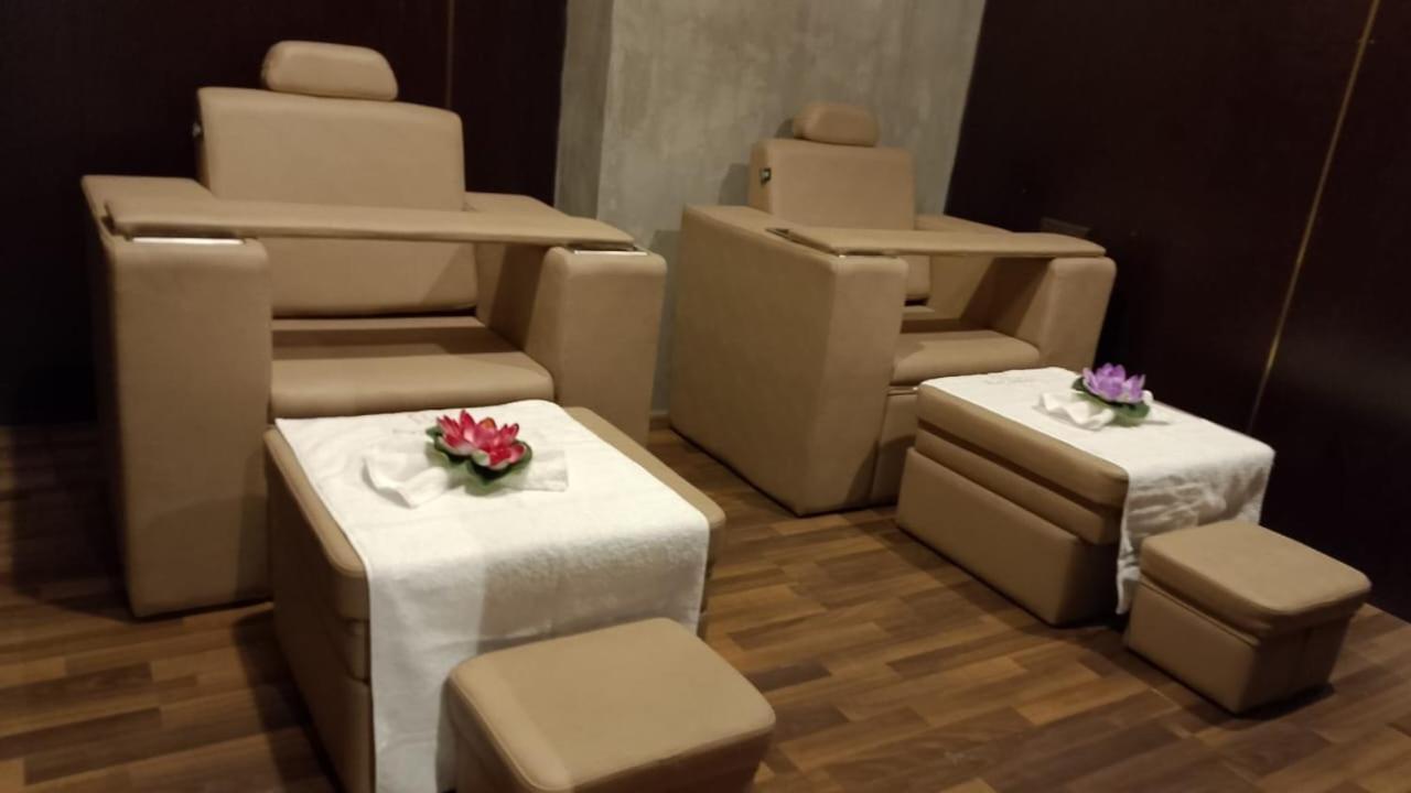 Hotel Noorjahan Grand Σιλέτ Εξωτερικό φωτογραφία