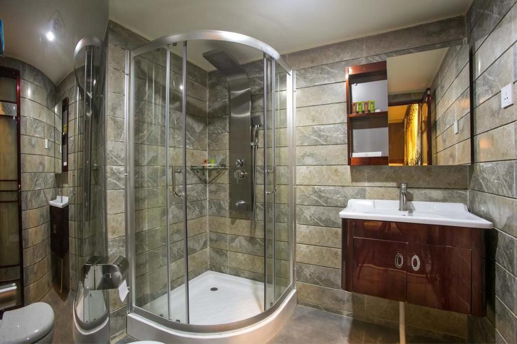 Hotel Noorjahan Grand Σιλέτ Εξωτερικό φωτογραφία